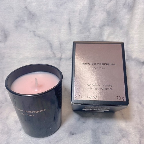 Narciso Rodriguez for her Scented Candle, Feminine, Modern, Musk, NEW - 70 g. - Picture 3 of 9
